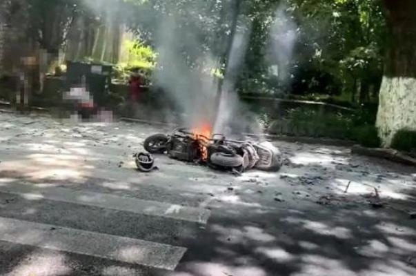 电动车爆燃大三男生全身90烧伤