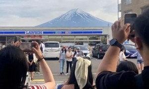 一中国籍男子登富士山时身亡