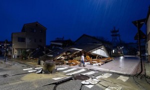 日本石川县破纪录暴雨致6死