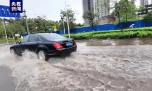 重庆15条河流出现超警戒水位洪水